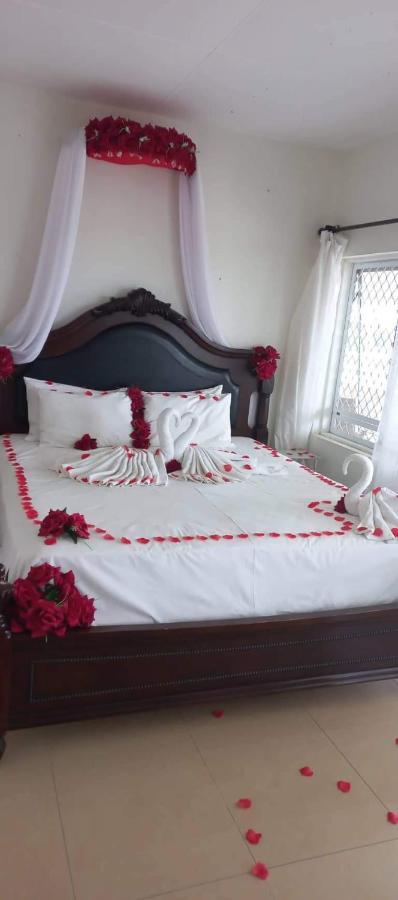 Villa Ishadora Nuku'alofa Bagian luar foto