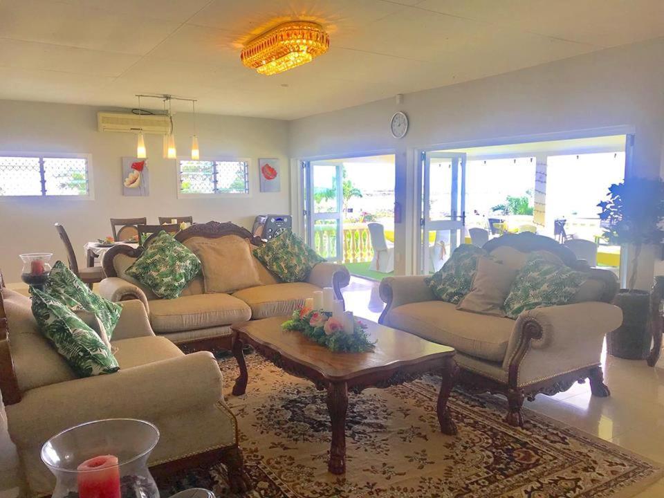 Villa Ishadora Nuku'alofa Bagian luar foto